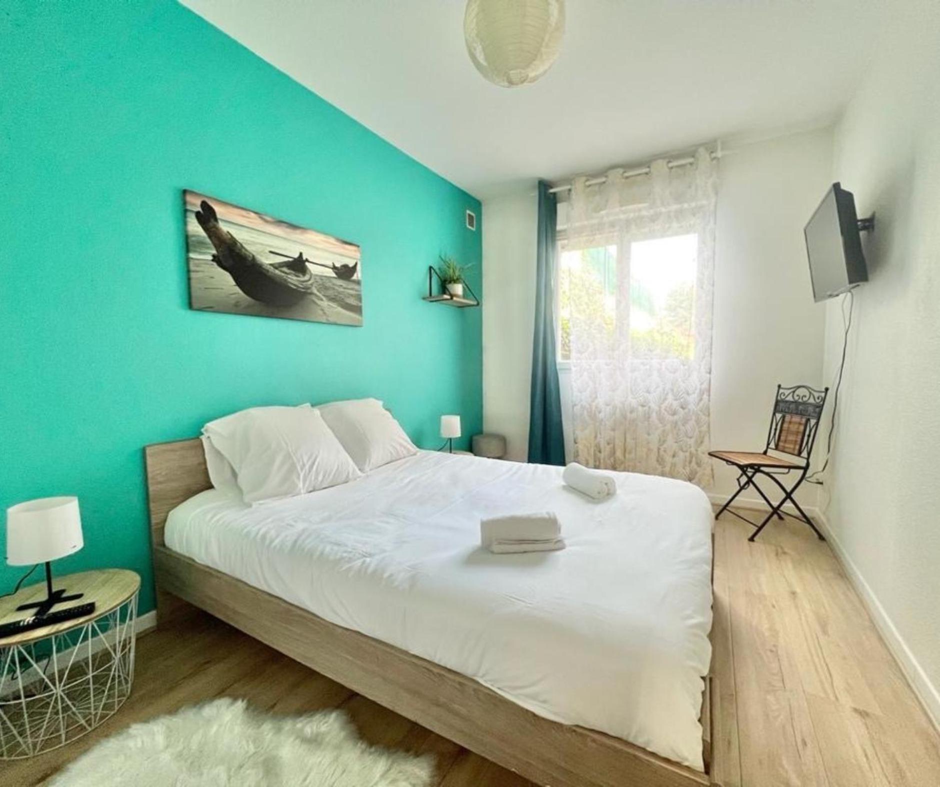 Le Renoir Terrasse De Plain-pied Et Piscine Appartement *